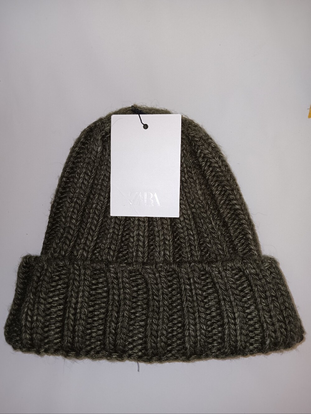 Nwt Women's Zara Green Beanie Knit Hat